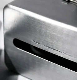 PUEBCO Maison*Aluminium Wall Mounted Towel