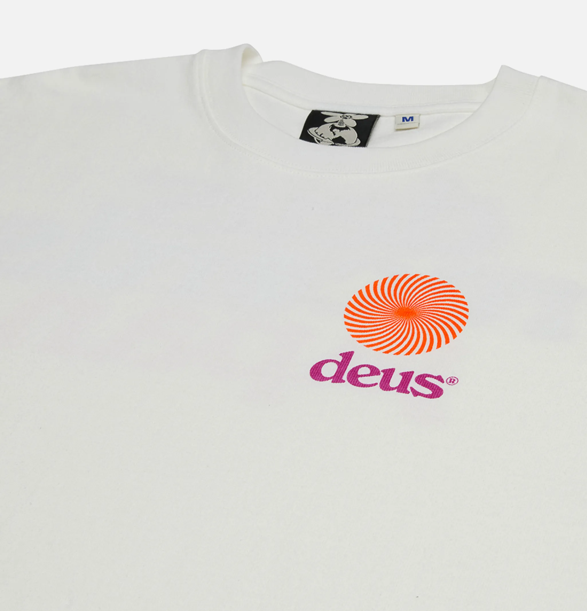 DEUS T-shirts*Strata Tee Vintage White